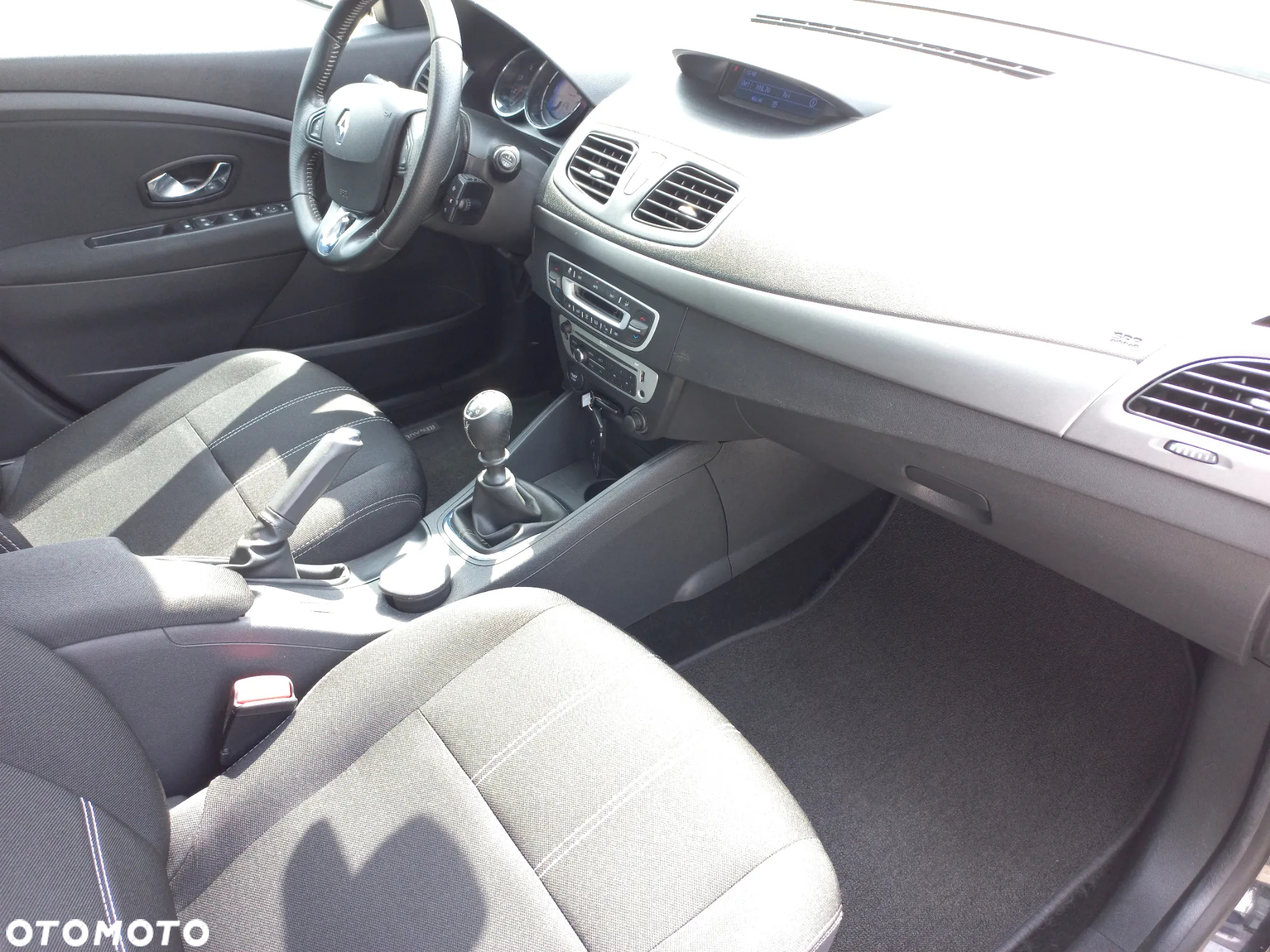 Renault Fluence 1.5 dCi Limited - 10