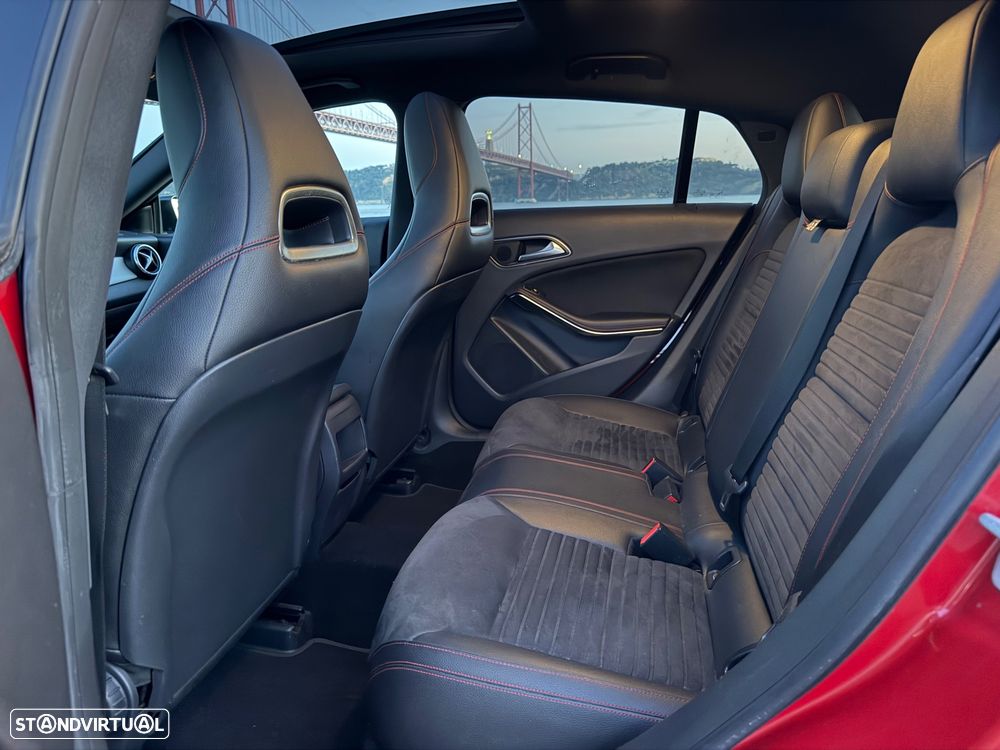 Mercedes-Benz CLA 220 d 4Matic 7G-DCT AMG Line - 20