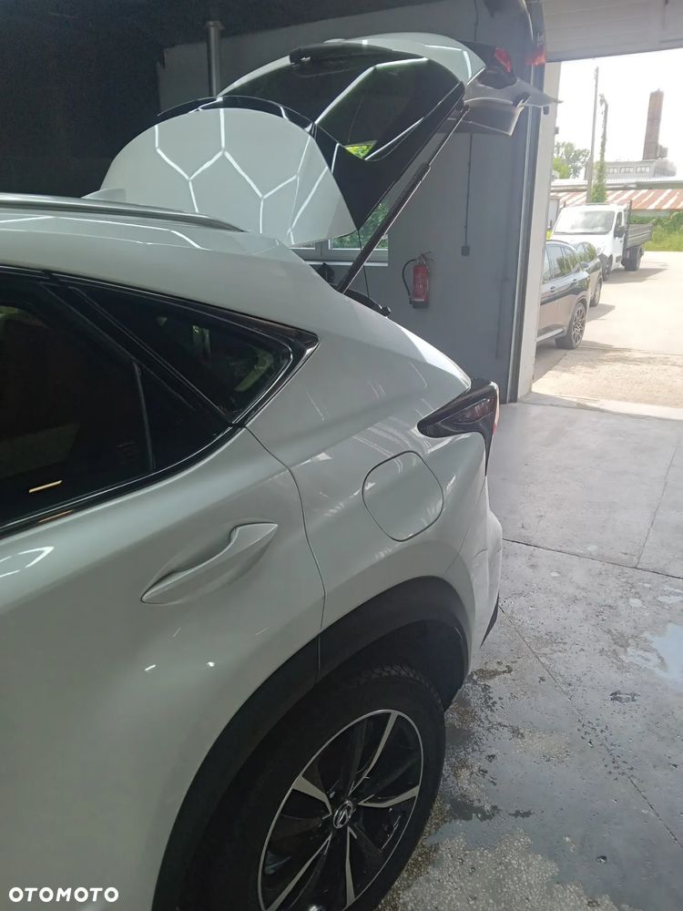 Lexus NX 200t Prestige AWD - 17