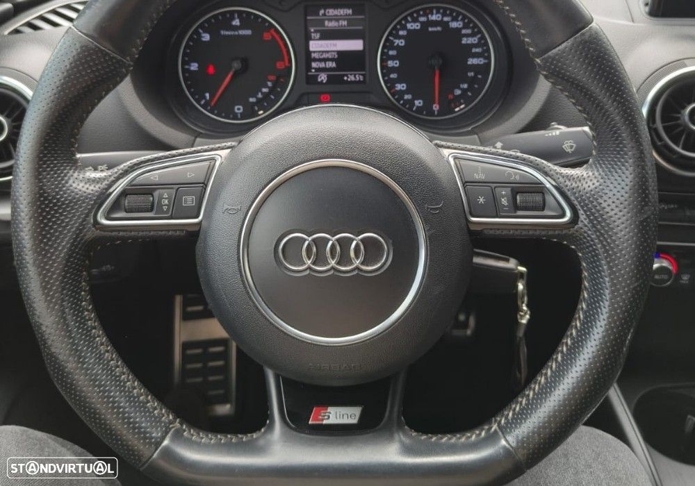 Audi A3 Limousine 1.6 TDI S-line - 19