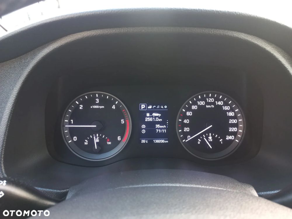Hyundai Tucson blue 1.7 CRDi 2WD DCT Style - 26