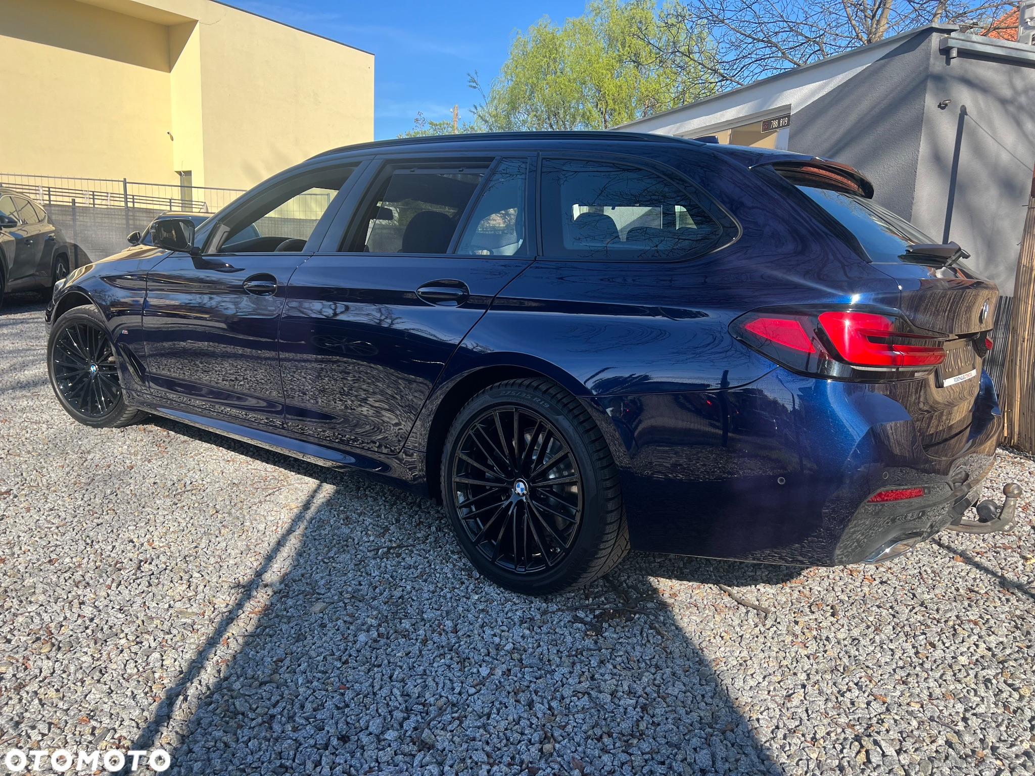 BMW Seria 5 520d xDrive Touring M Sport Edition - 4