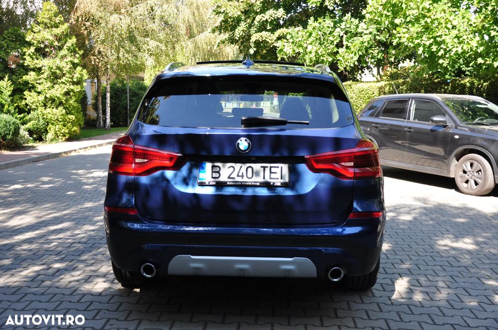 BMW X3 xDrive20d AT xLine - 25