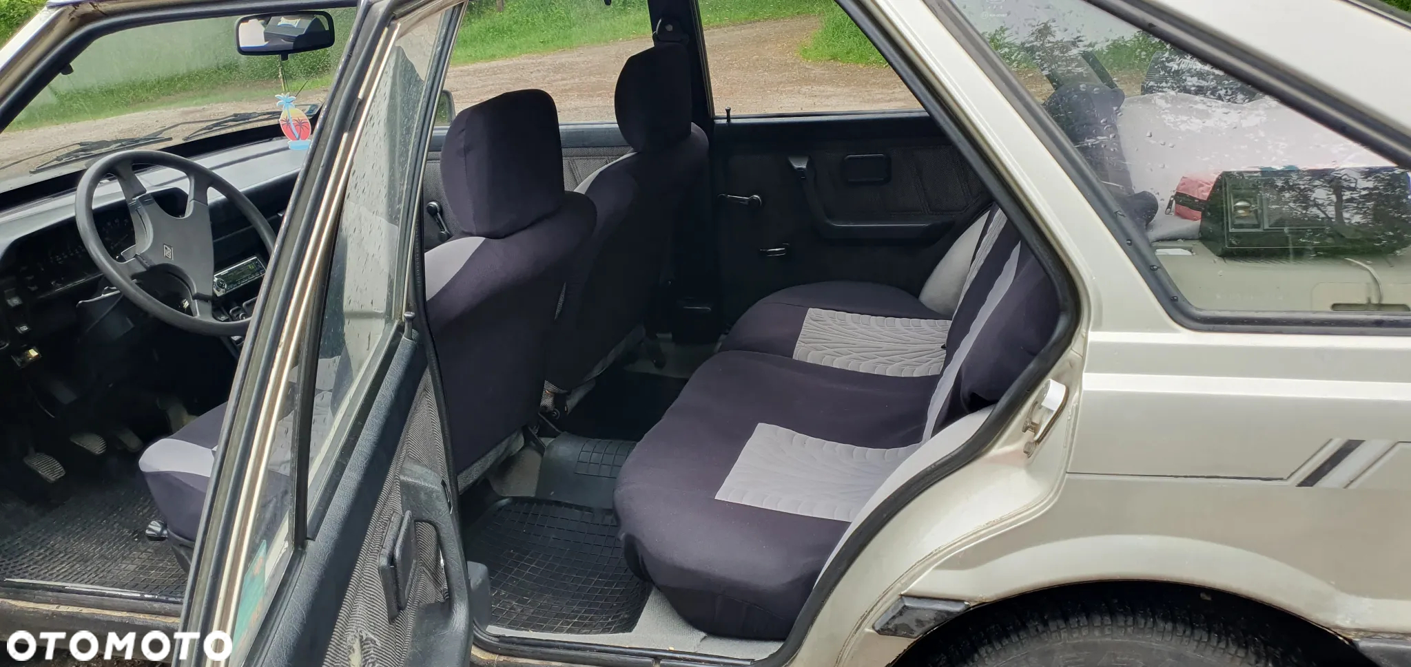 Polonez 1.5 - 13