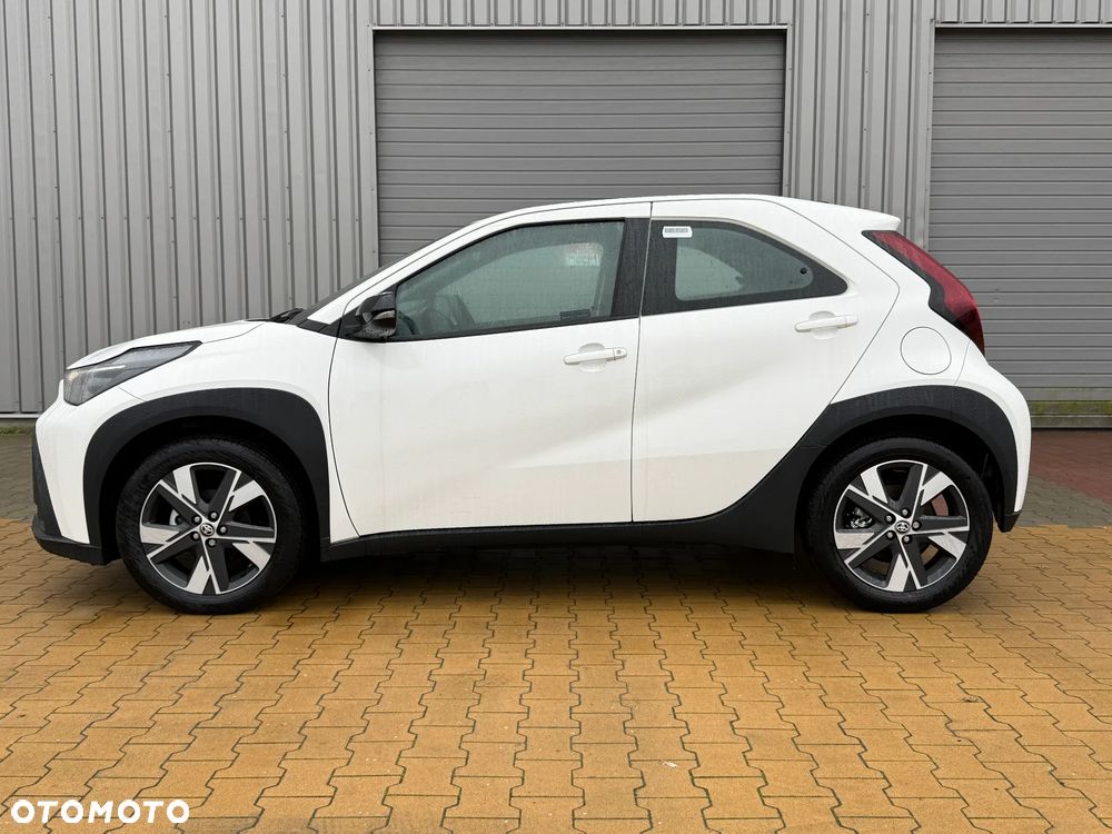 Toyota Aygo X - 10