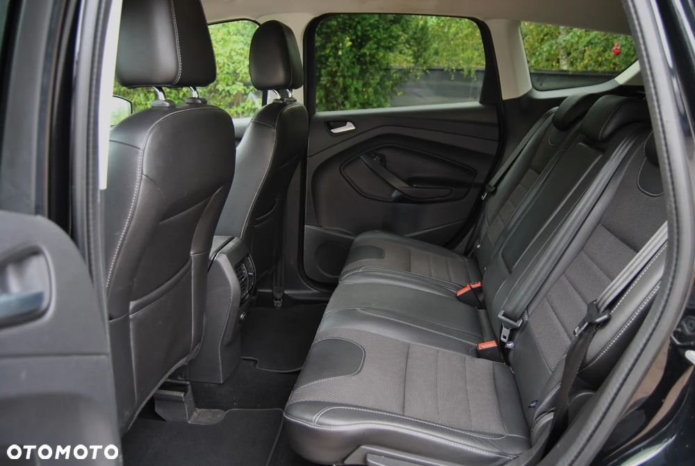 Ford Kuga 2.0 TDCi 4x2 Titanium - 6