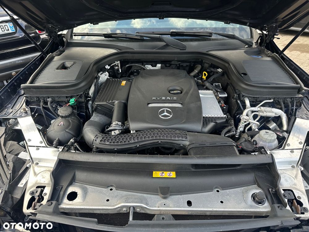 Mercedes-Benz GLC 350 e 4Matic 7G-TRONIC Edition 1 - 37