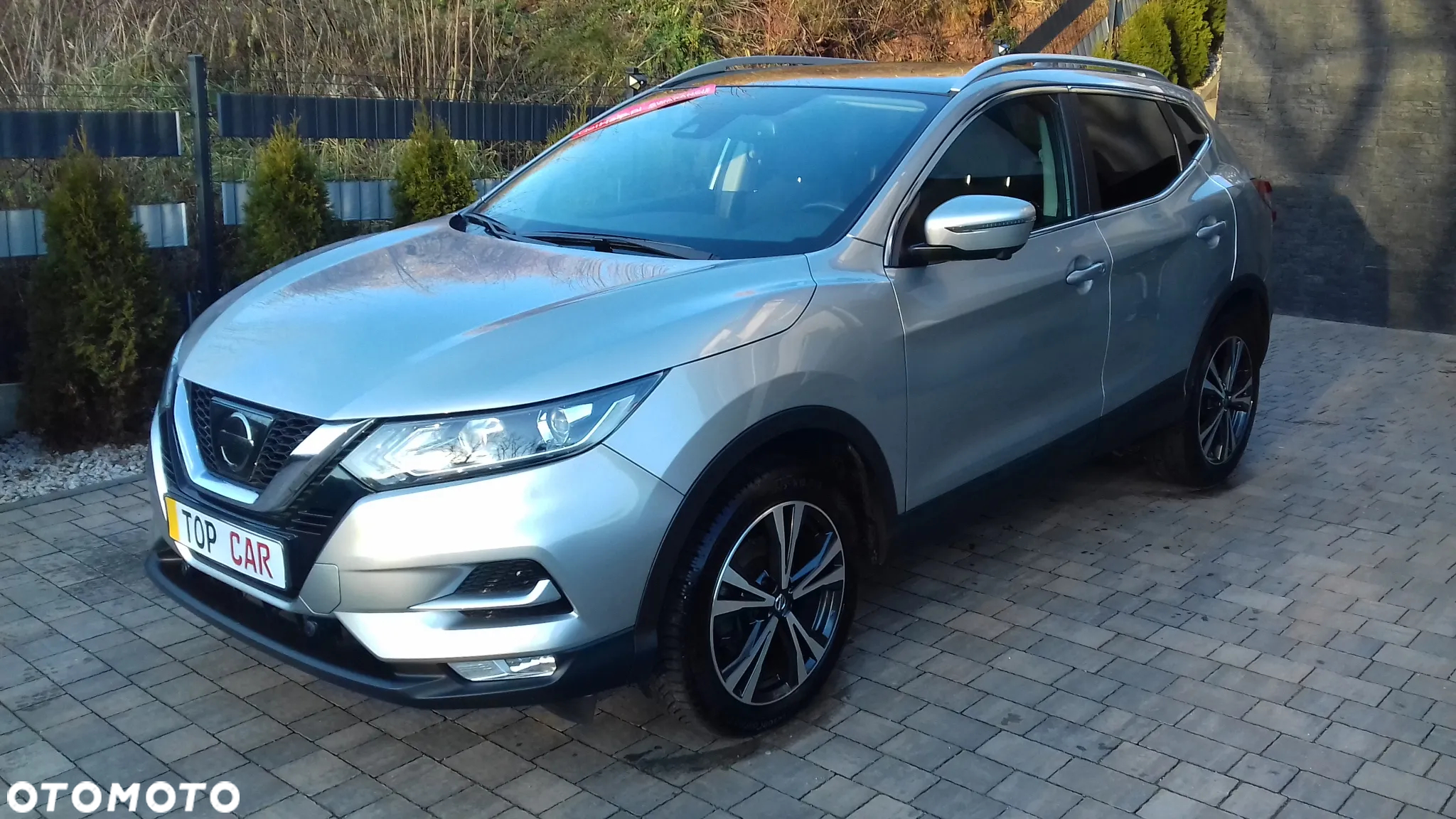 Nissan Qashqai 1.6 DIG-T Tekna - 4