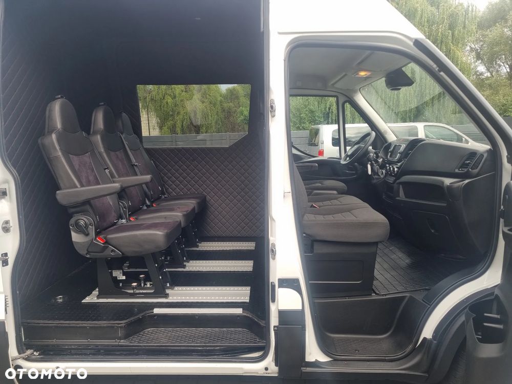 Iveco Daily 35s14 Brygadówka 6-cio osobowa - 30