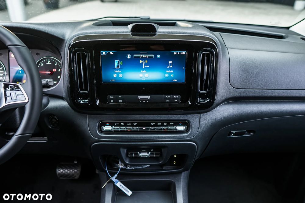 Mercedes-Benz Vito - 17