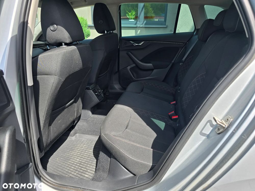Skoda Scala 1.0 TSI Ambition - 10