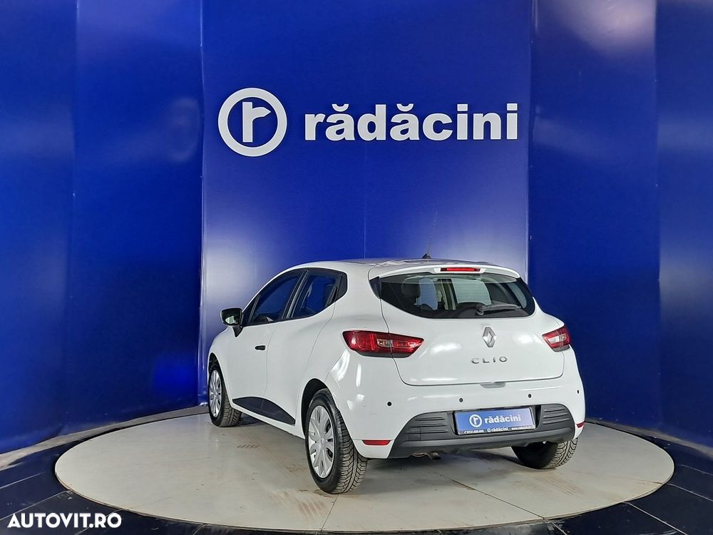 Renault Clio - 3