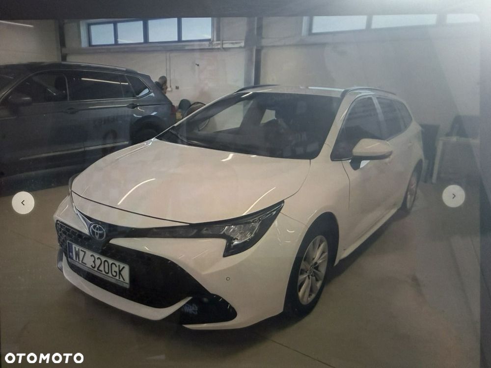 Toyota Corolla 1.8 Hybrid Comfort - 2