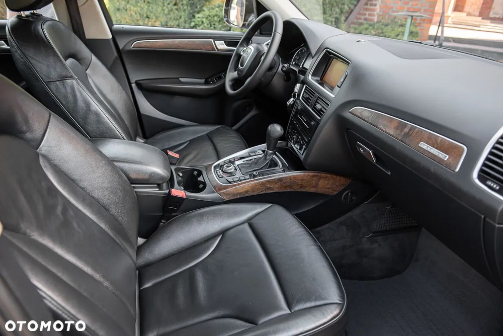 Audi Q5 2.0 TDI quattro (clean diesel) S tronic - 32