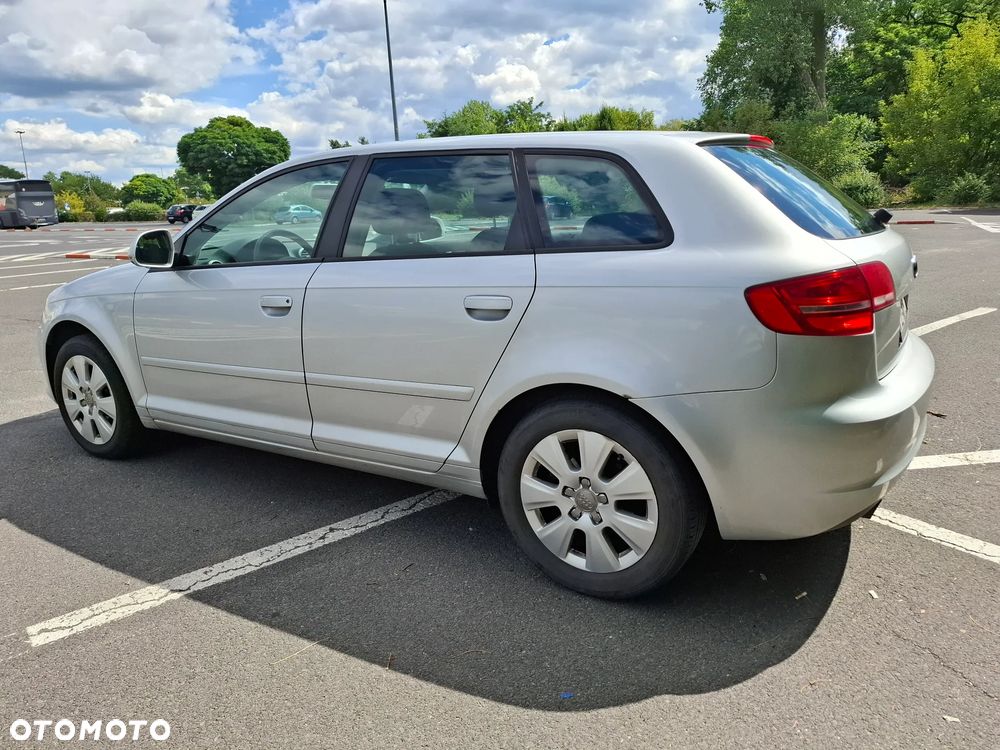Audi A3 Sportback - 5