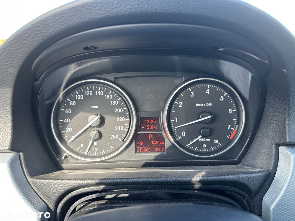 BMW Seria 3 - 18