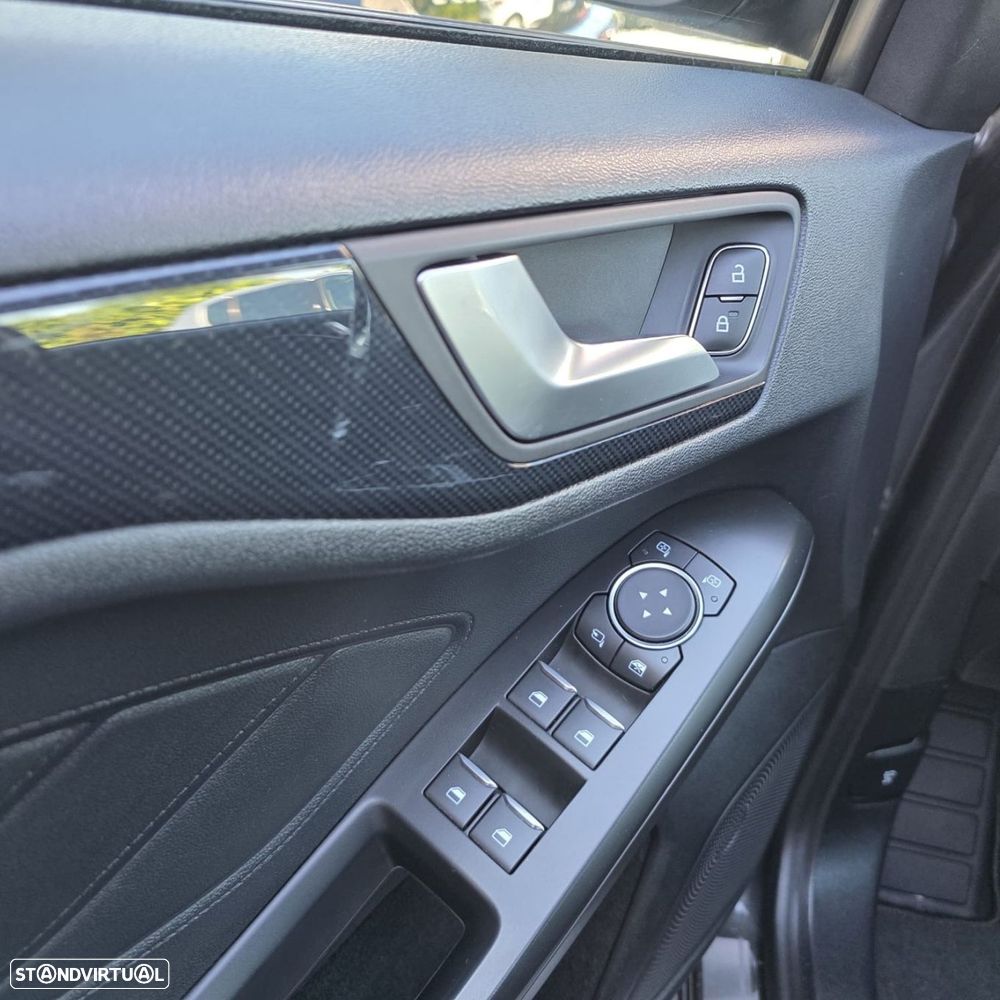 Ford Focus 1.5 TDCi ECOBlue ST-Line - 18