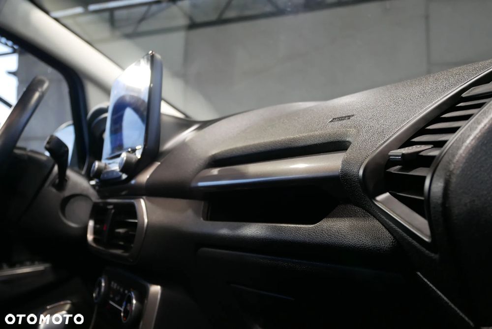 Ford EcoSport - 29