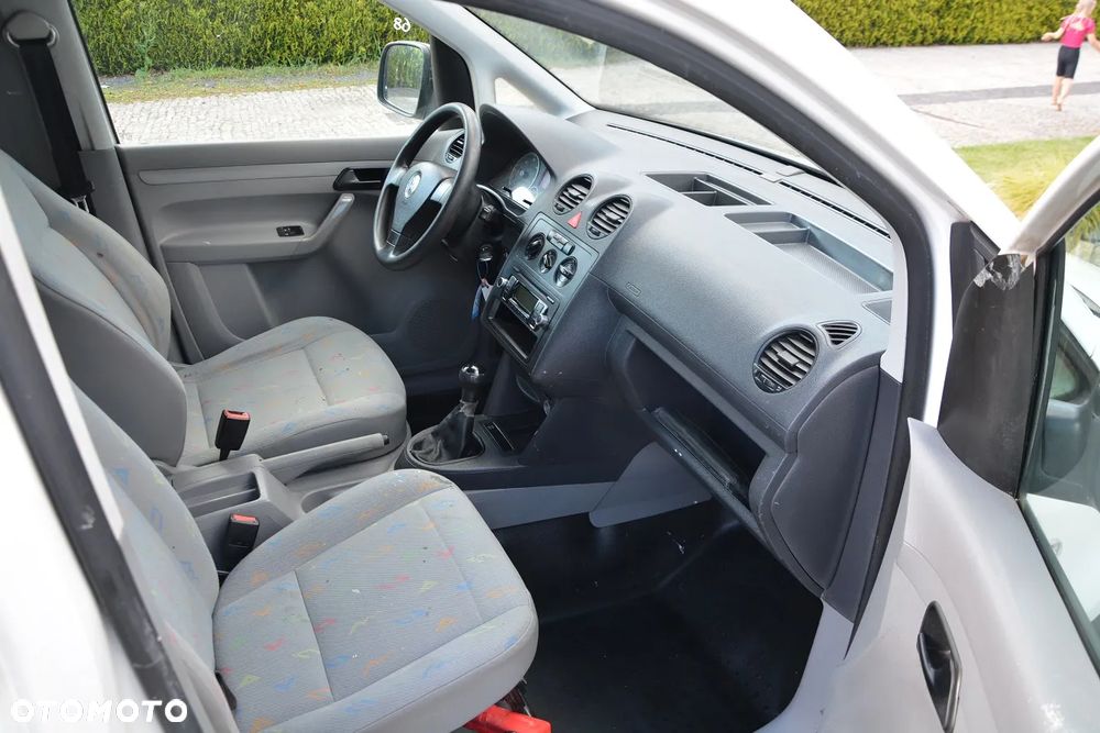 Volkswagen CADDY - 4