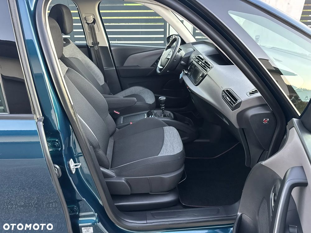 Citroën C4 SpaceTourer Grand BlueHDi 130 Stop&Start FEEL - 23