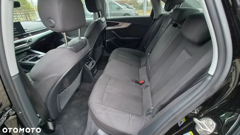 Audi A4 Limousine 40 TFSI mHEV Advanced S tronic - 20