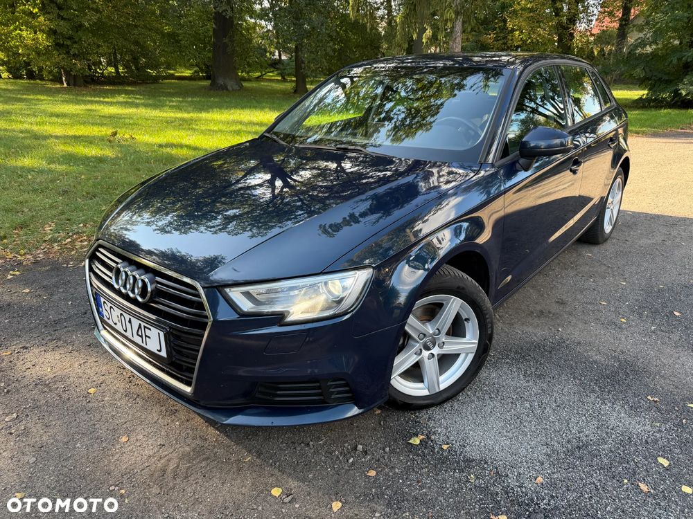 Audi A3 Sportback - 3