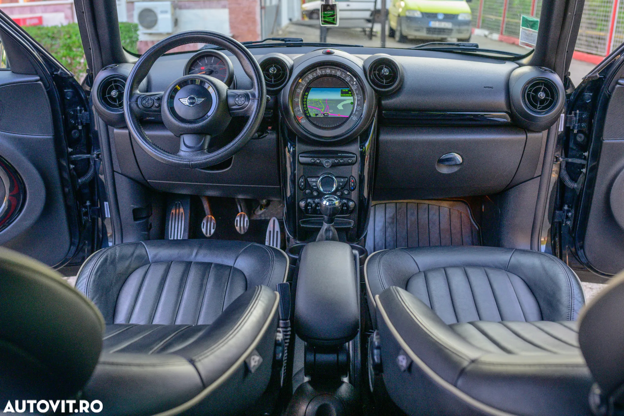 Mini Countryman - 4