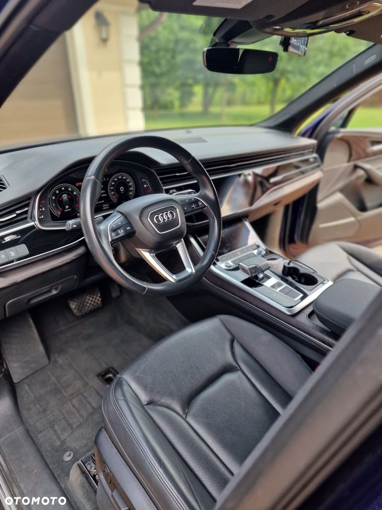Audi Q7 55 TFSI mHEV Quattro S Line Tiptr - 3