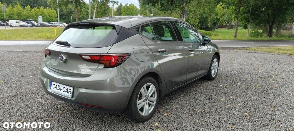 Opel Astra - 4