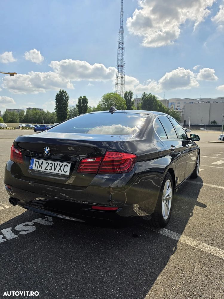 BMW Seria 5 520d xDrive AT - 7