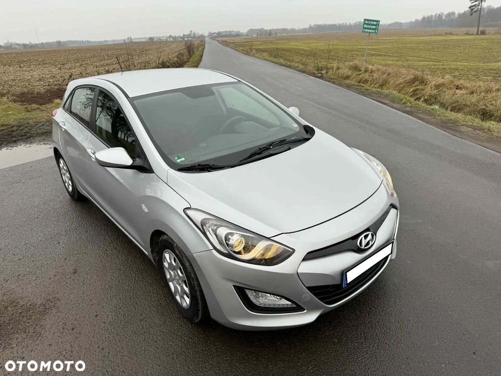 Hyundai i30 1.4 Comfort - 4