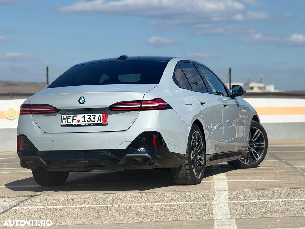 BMW Seria 5 - 18