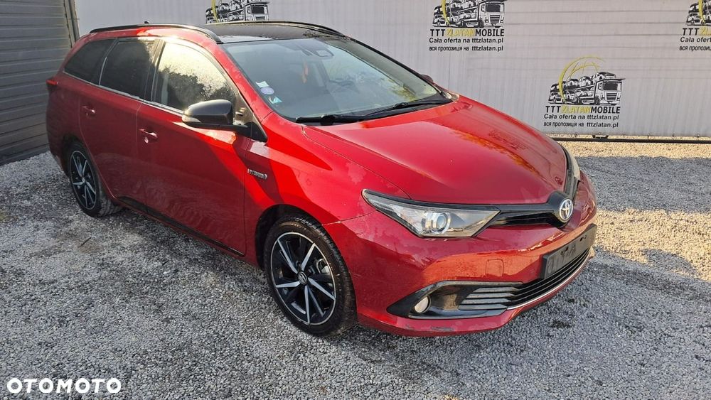 Toyota Auris - 16