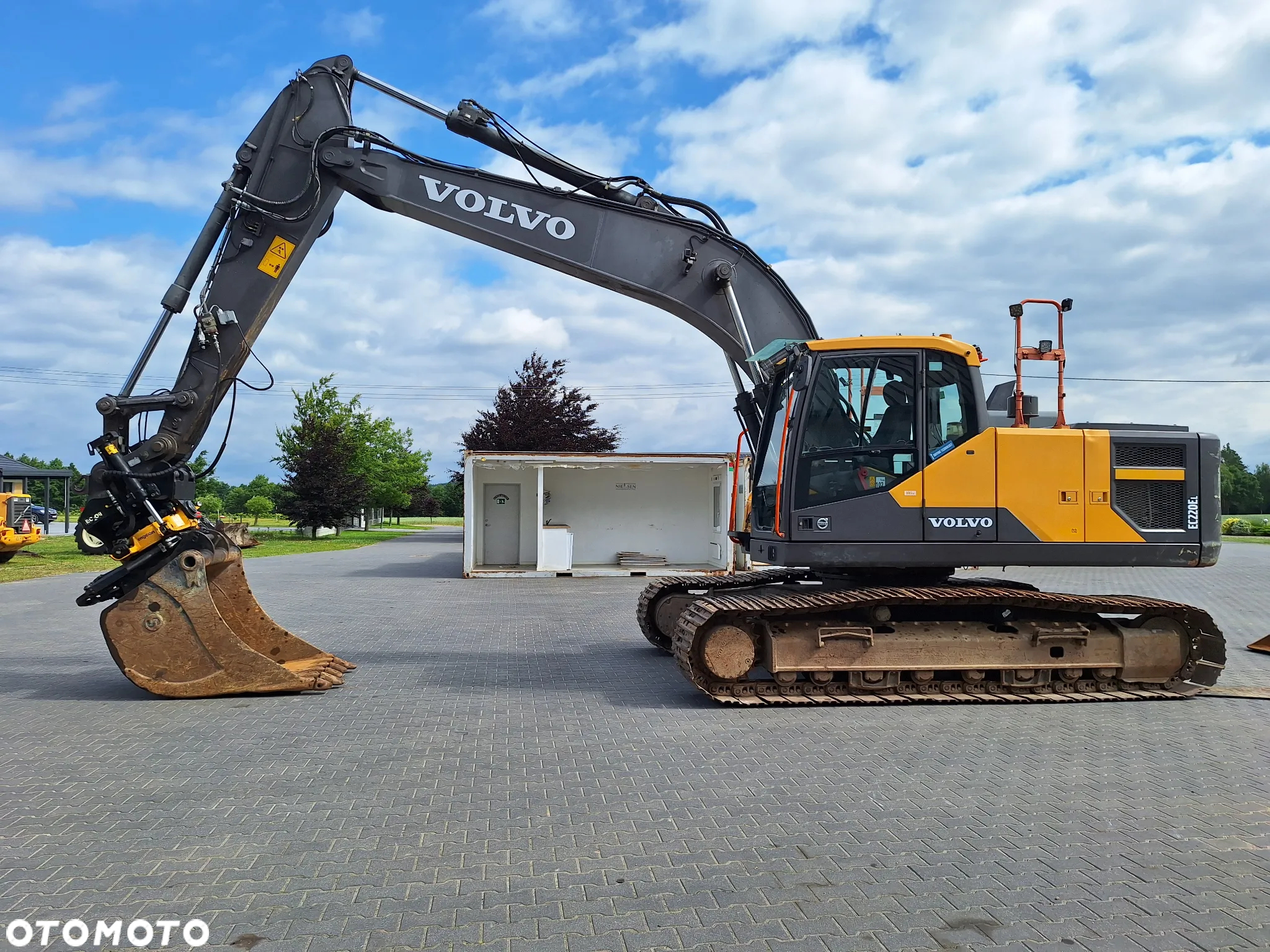 Volvo EC220EL - 6