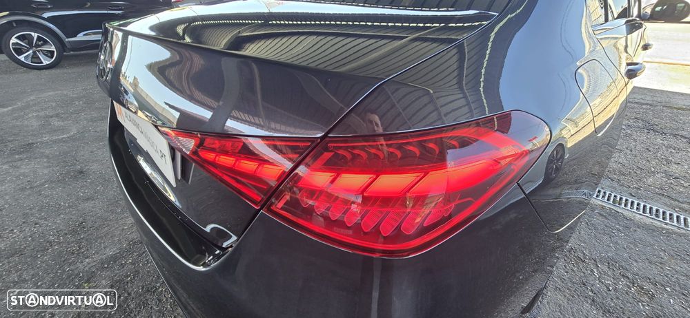 Mercedes-Benz C 300 e AMG Line - 14
