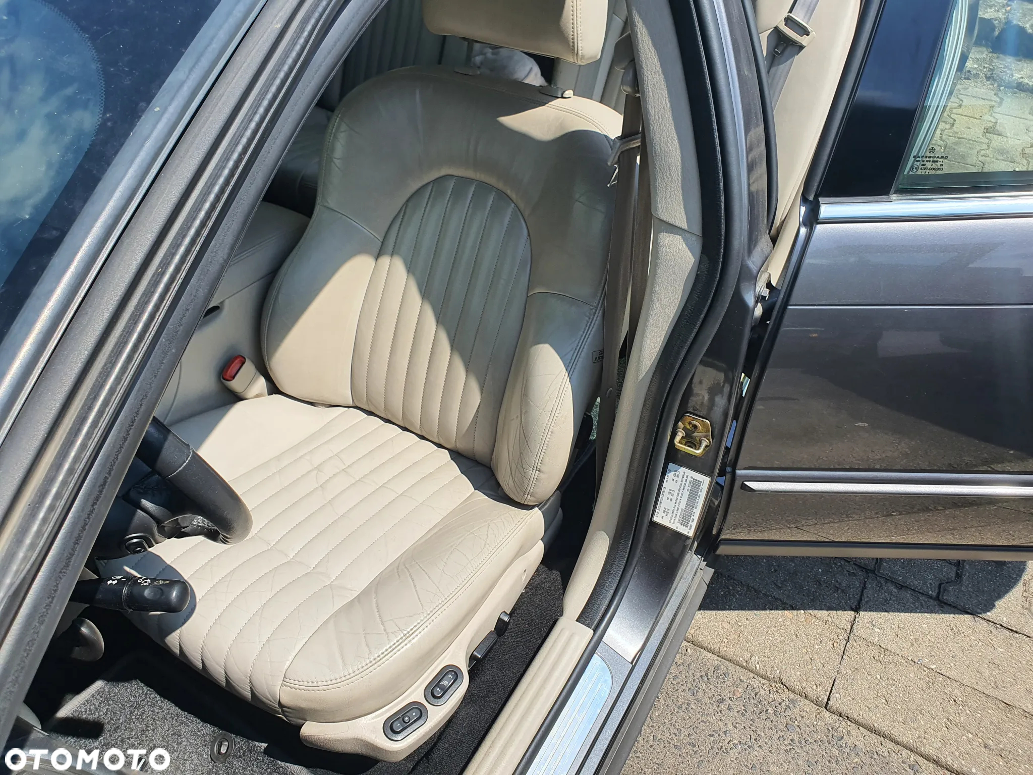 Chrysler 300M 3.5 - 16