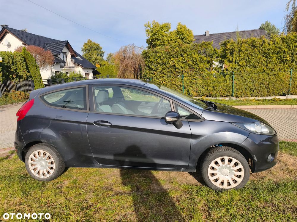 Ford Fiesta - 1