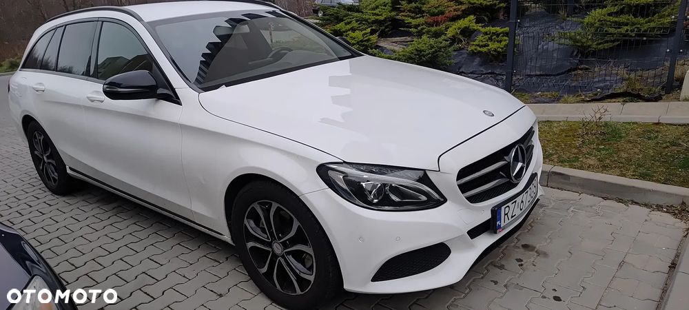 Mercedes-Benz Klasa C 220 CDI DPF Automatik BlueEFFICIENCY Special Edition - 1