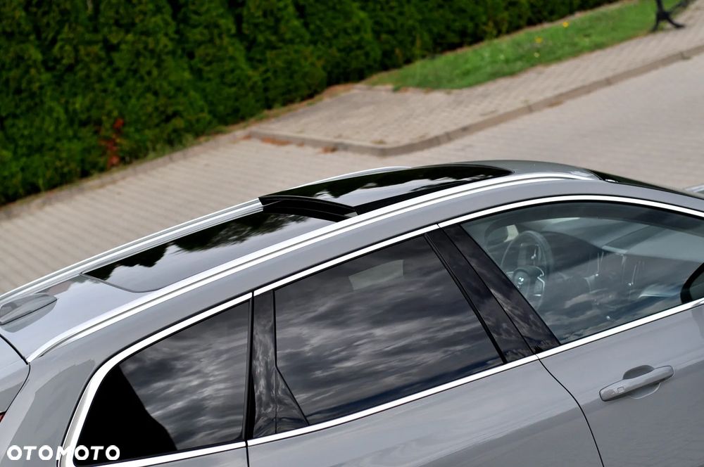 Volvo XC 60 T6 Plug-In Hybrid AWD Core - 13