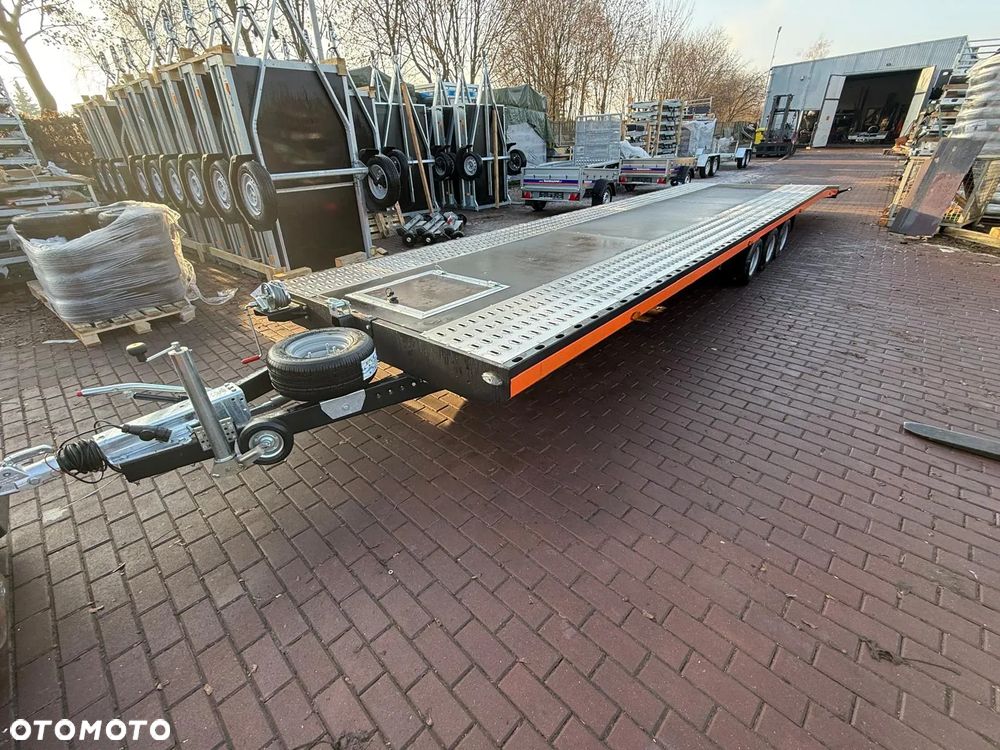 Niewiadów Laweta Boro Indiana Premium Color I3585M 8.5x2.1 dwa auta 3 osie koła 195/55R10c  Częstochowa od ręki - 1