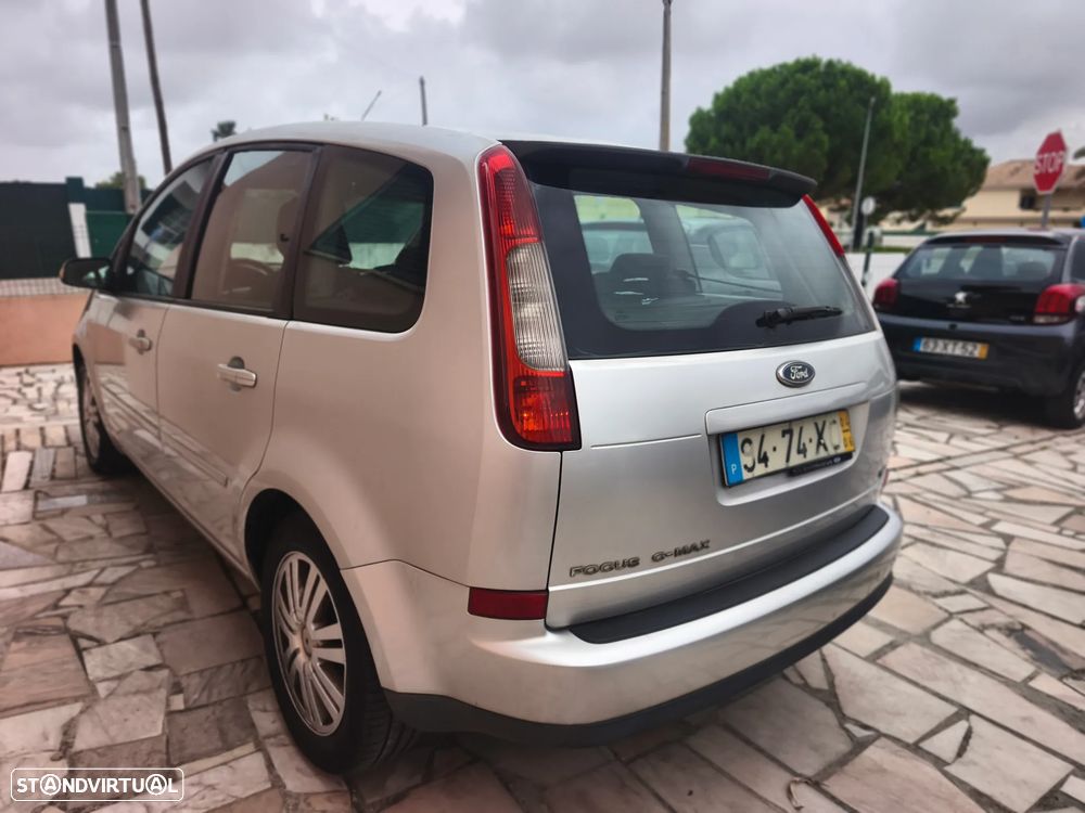 Ford Focus C-Max 1.6 TDCi Ghia - 25