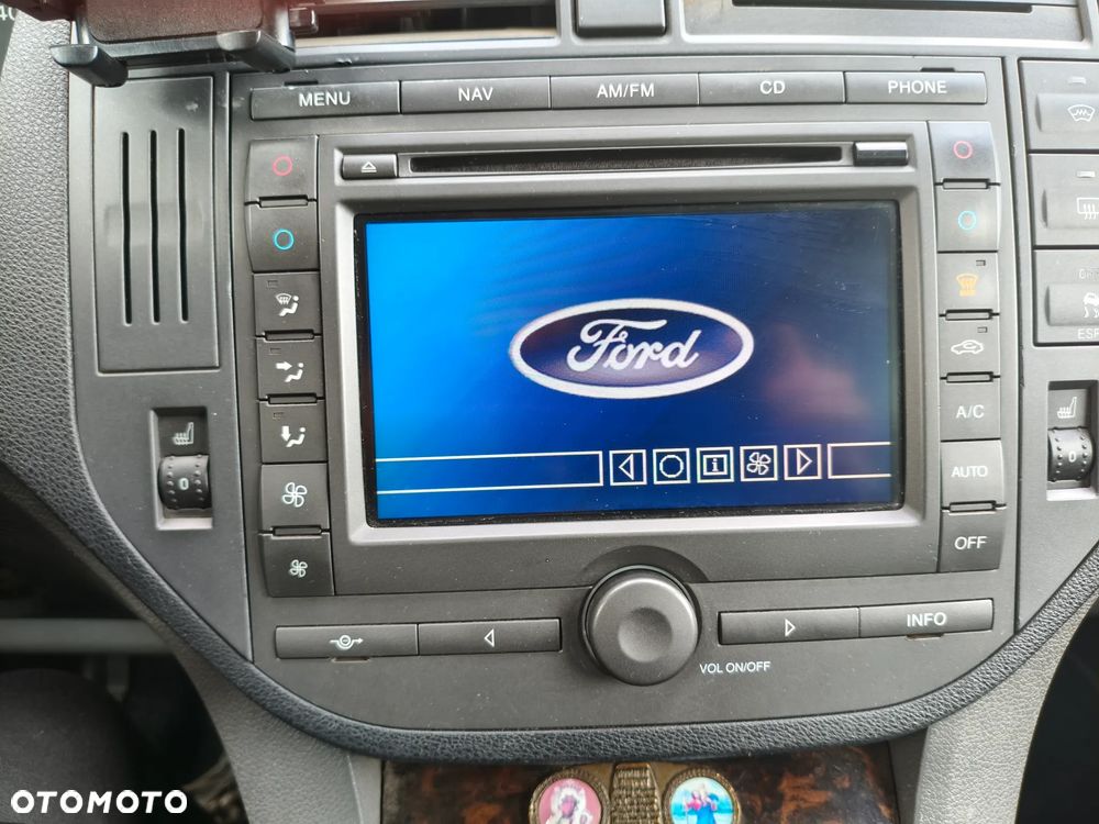 Ford Focus C-Max 2.0 TDCi Ghia - 18