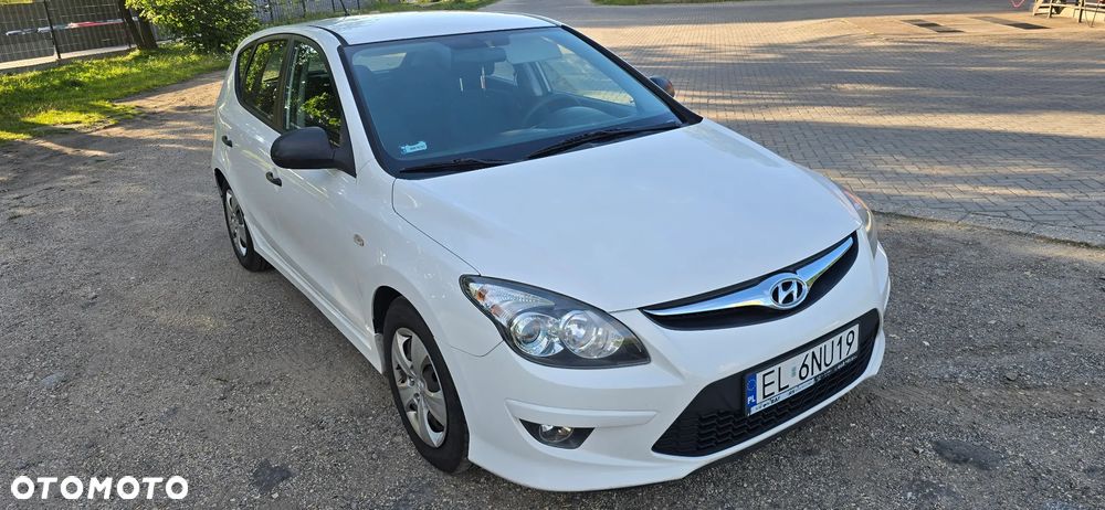 Hyundai i30 1.4 Classic + - 21