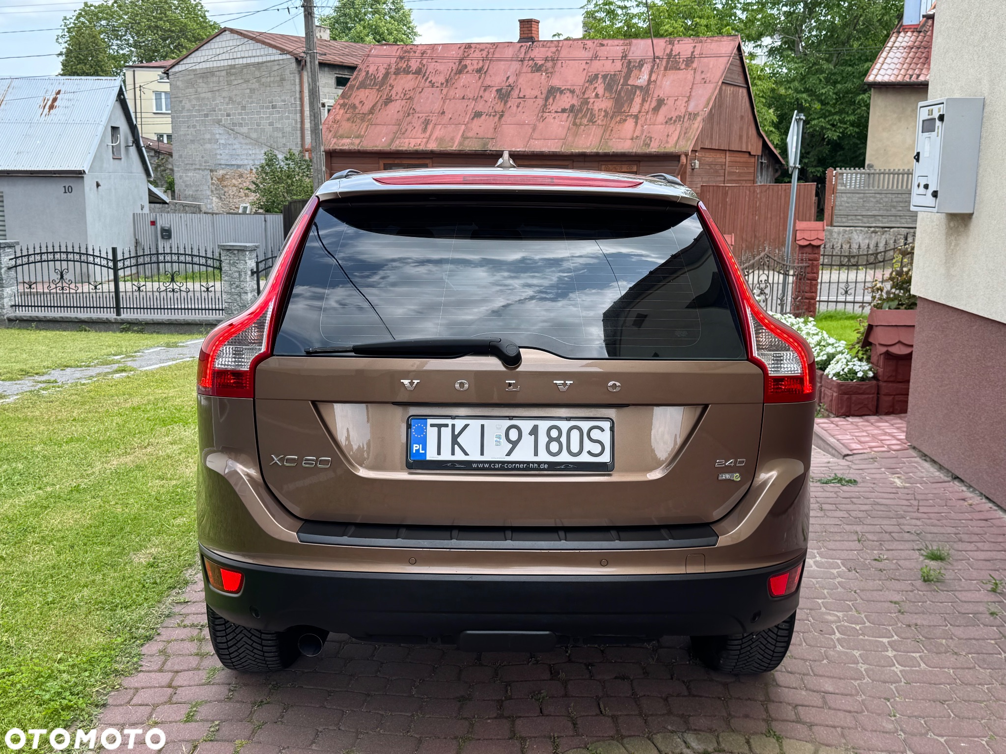 Volvo XC 60 2.4D DRIVe Summum - 4