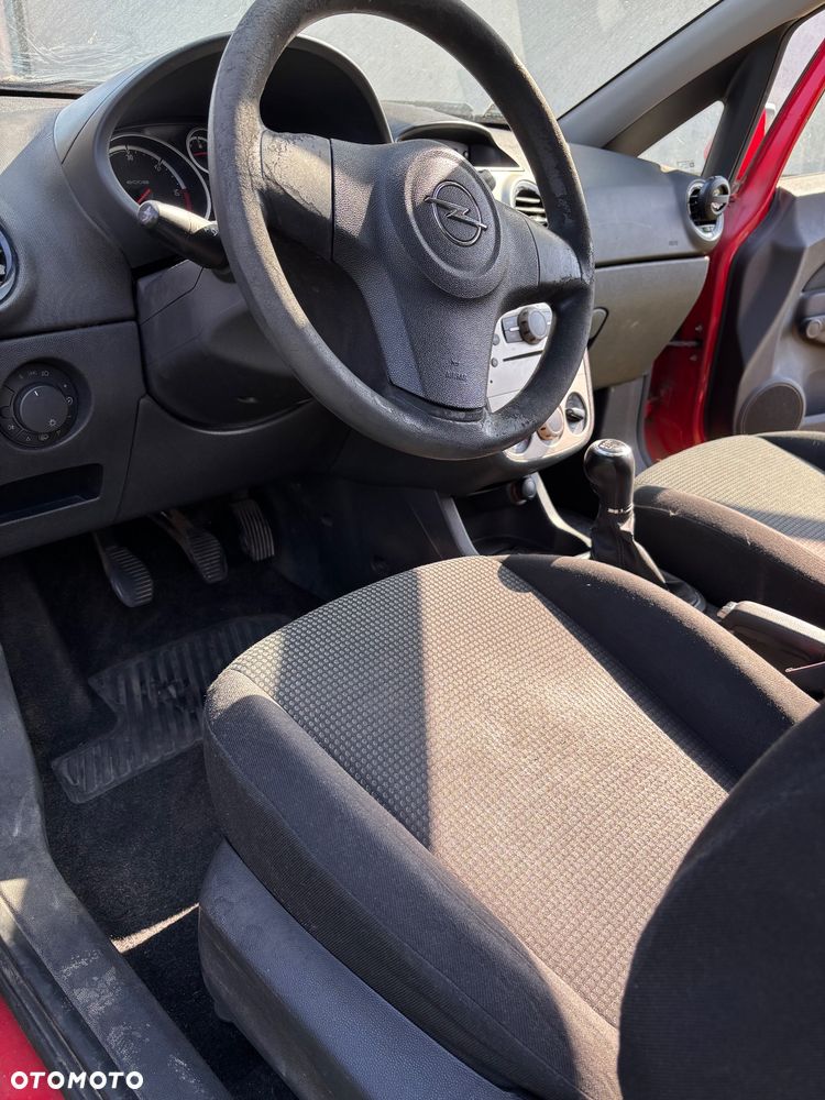 Opel Corsa - 3