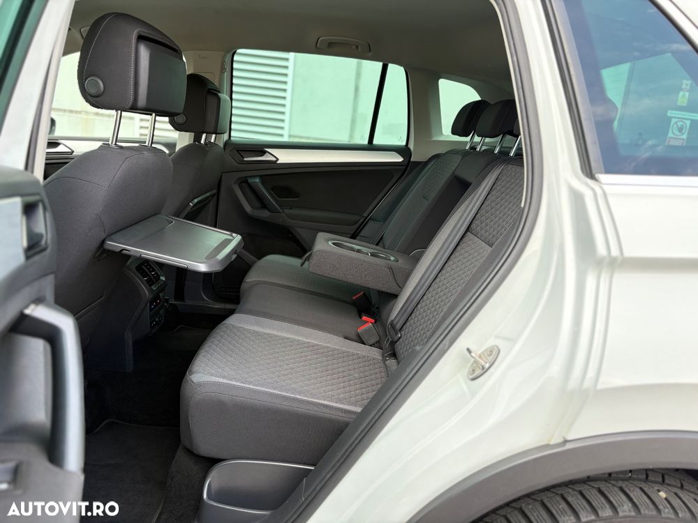 Volkswagen Tiguan 2.0 TDI SCR 4MOTION DSG R-Line - 14