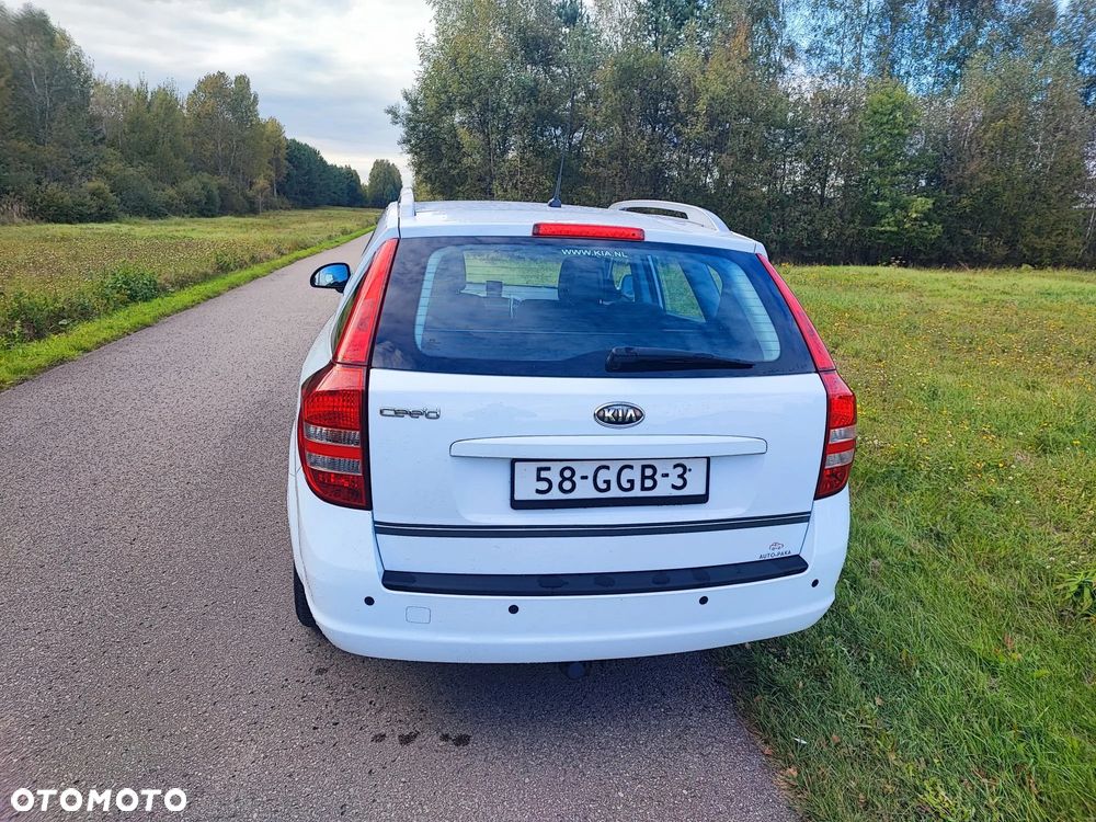 Kia Ceed Cee'd 1.6 Optimum + - 21