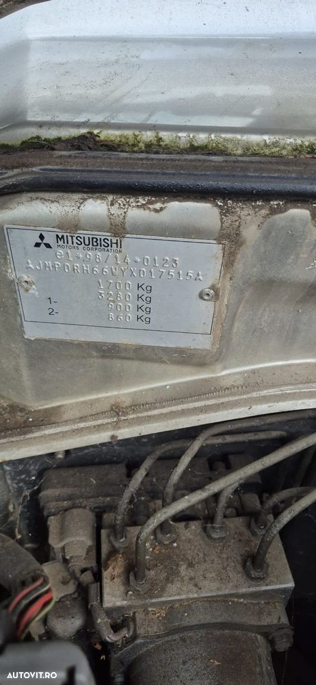 Mitsubishi Pajero Pinin ver-sport-3-0-v6-aut - 5