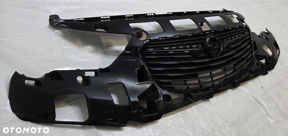 Opel Combo E Grill Atrapa zderzaka przód nowy oryginał 9816859580 - 2