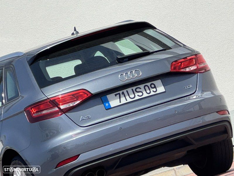 Audi A3 Sportback 2.0 TDI Design - 38